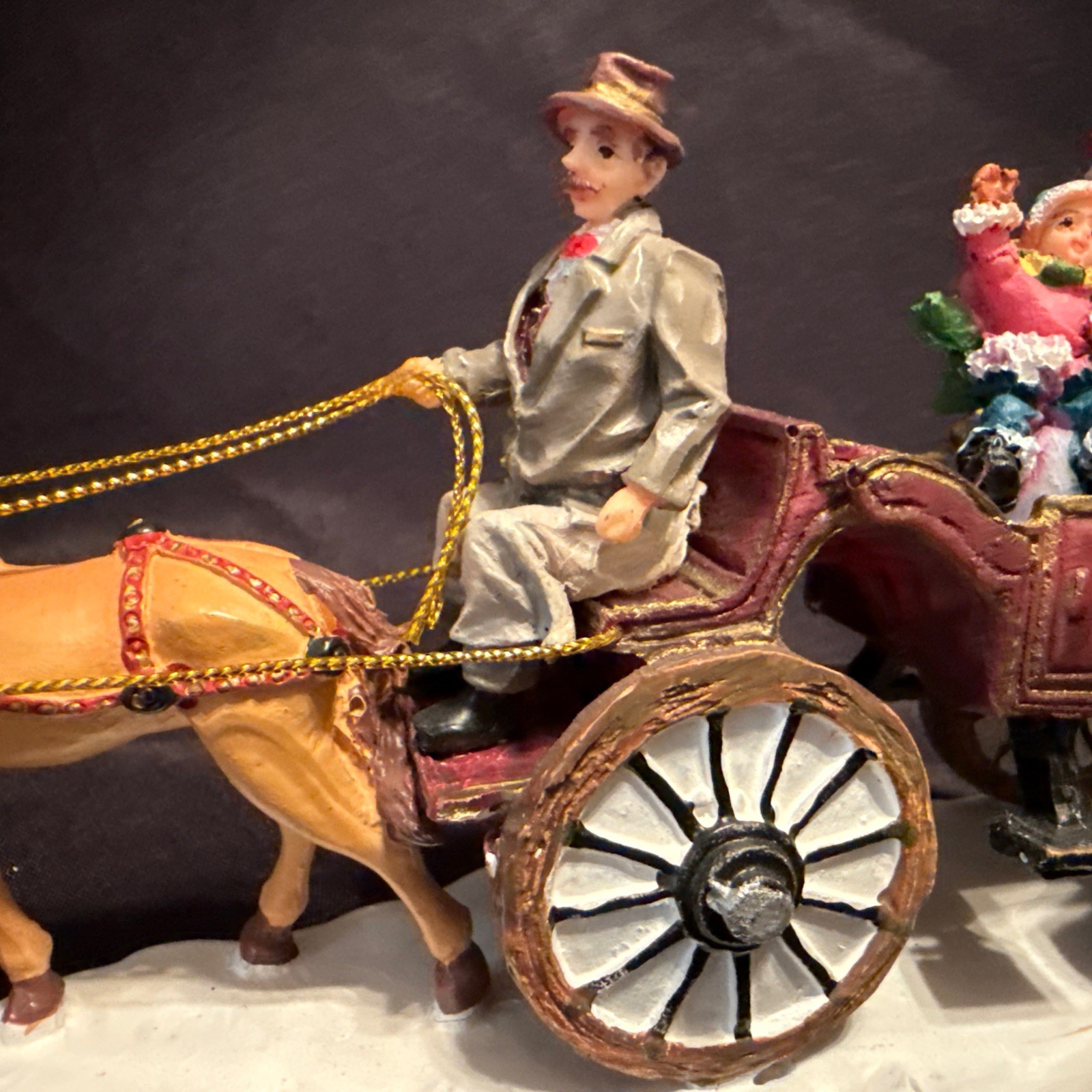 2006 Members Mark Victorian Christmas Village Replacement HORSE DRAWN CARRIAGE