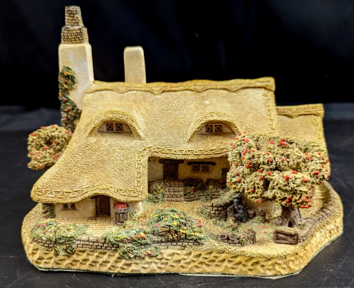 David Winter, The West Country Collection, 1987 Orchard Cottage, Great Brittan