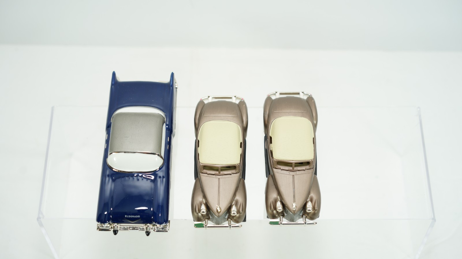 Department 56 Classic Vintage Cars 1957 Cadillac Eldorado & 1940 V16 Coupe S13