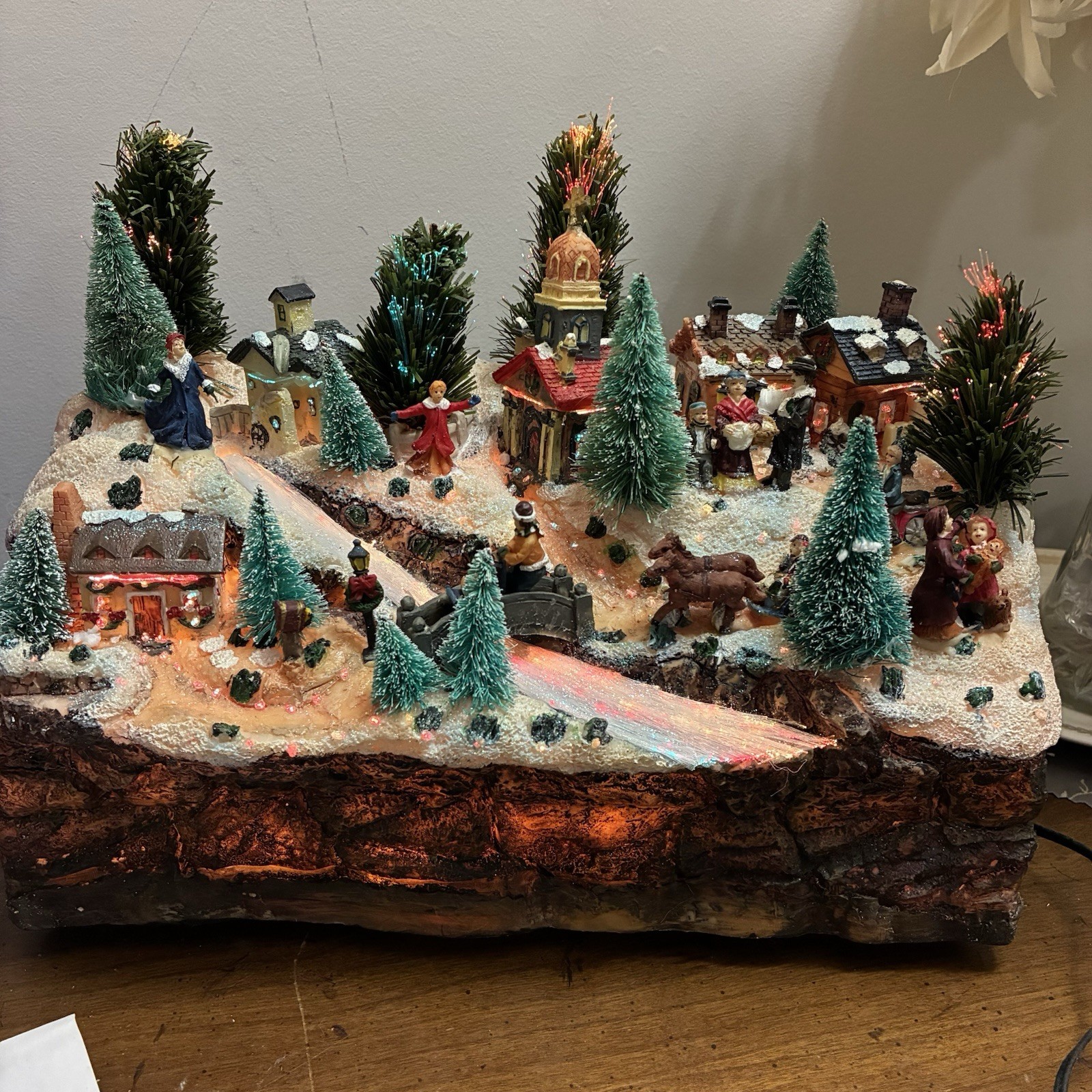 Atico Int. USA Fiber Optic Christmas Winter Valley 2003 Lighted Tested W Box
