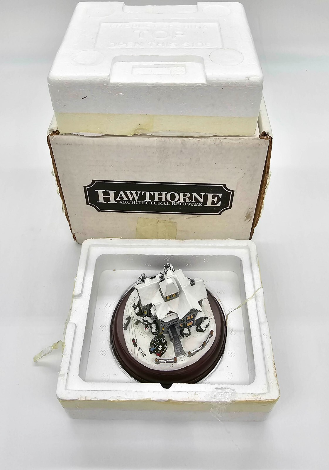 Hawthorne Village T Kinkade Victorian Lights Christmas Day ‘98 w BOX & BATTERIES