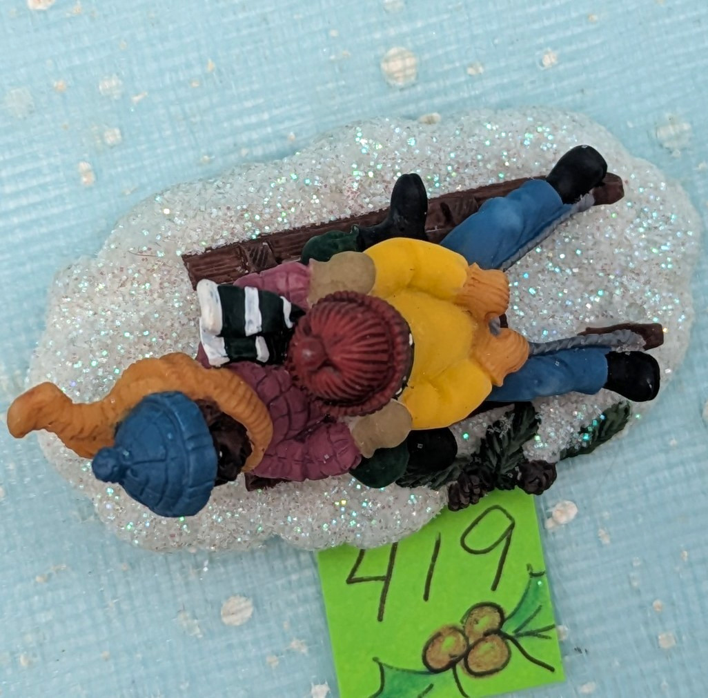 O’Well children sledding Christmas Village Figurine NO BOX INV419