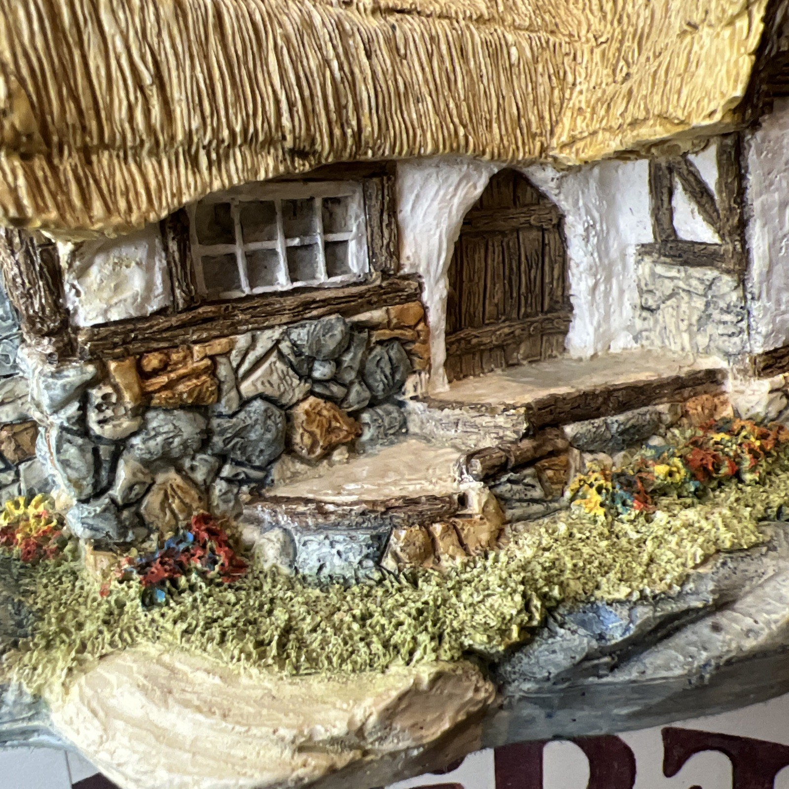 Lilliput Lane “Seven Dwarfs Cottage” The Disney Collection 50th Anniversary Ed.
