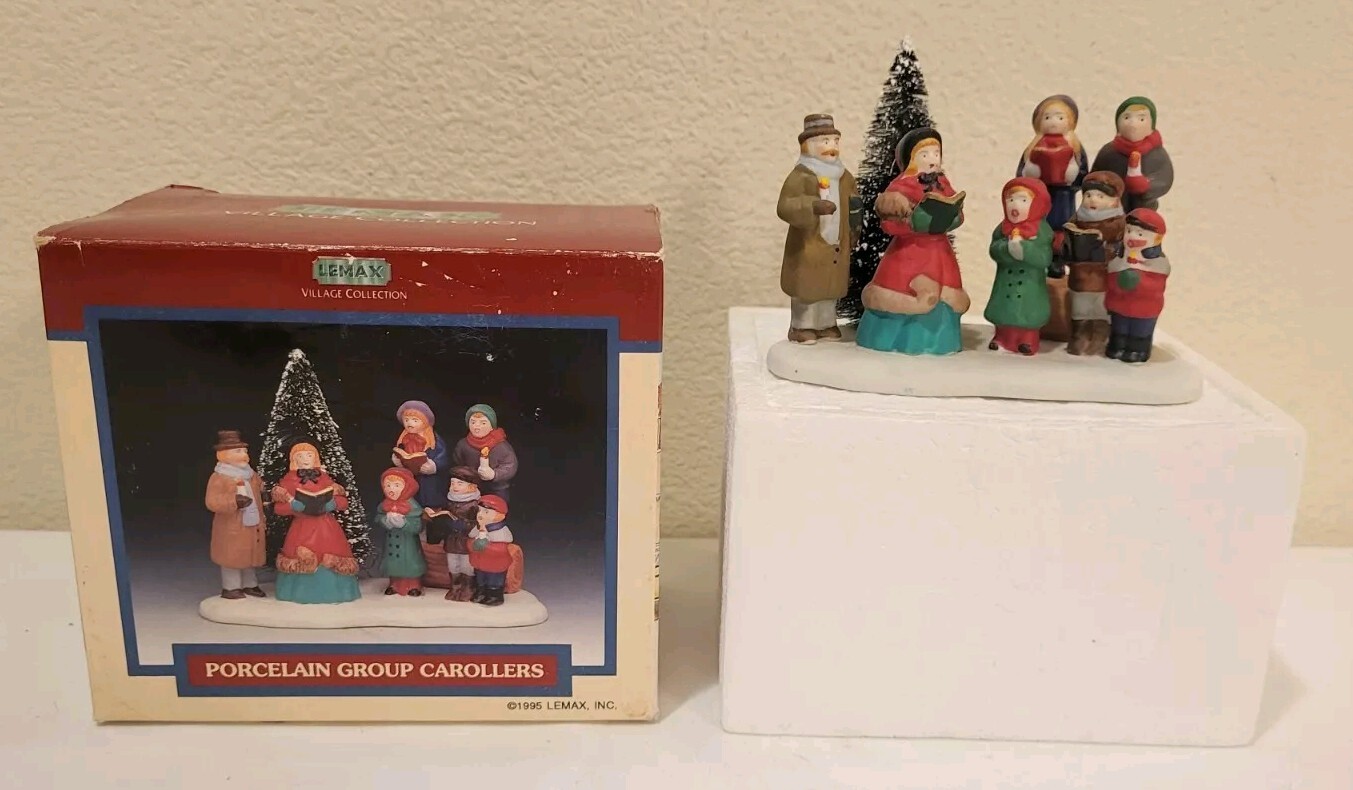 VTG • Lemax • Village Collection • Porcelain Group Carollers • 1995 • #53134