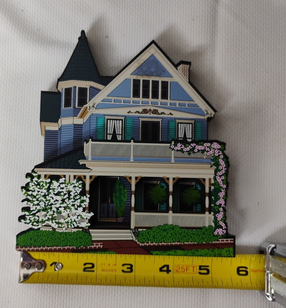 Shelia’s Collectible Houses HART HOUSE Raleigh, North Carolina. 2000