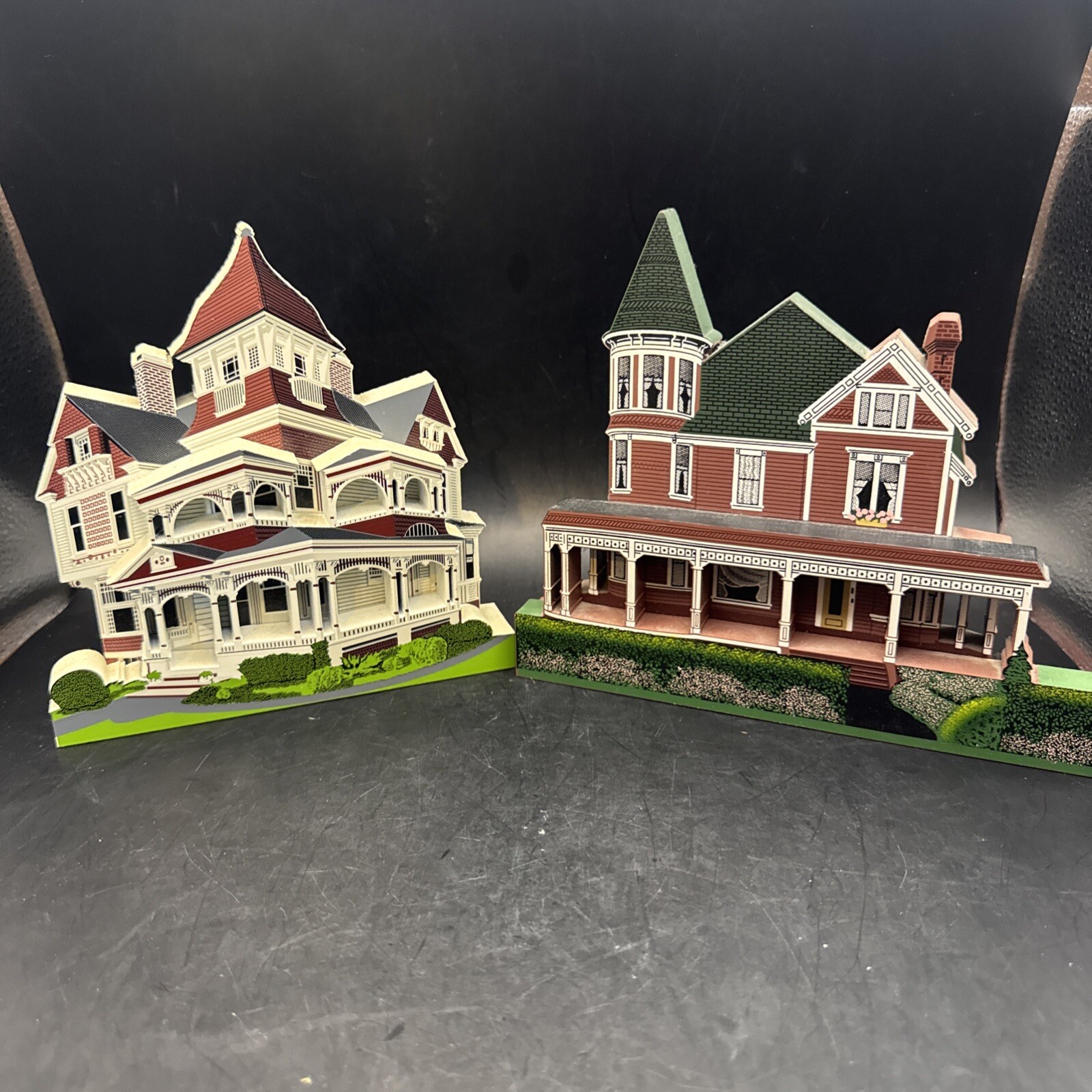 Shelia Shelf Sitters – Grand Victorian – Frank Hastings House ‘99, ‘97 Set Of 2