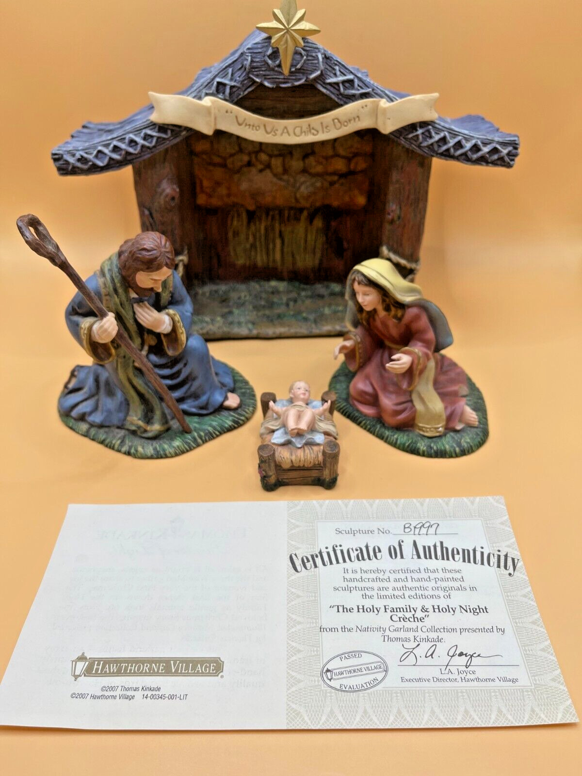 Thomas Kinkade Holy Family & Creche Hawthorne 2007 Illuminated Garland Nativity