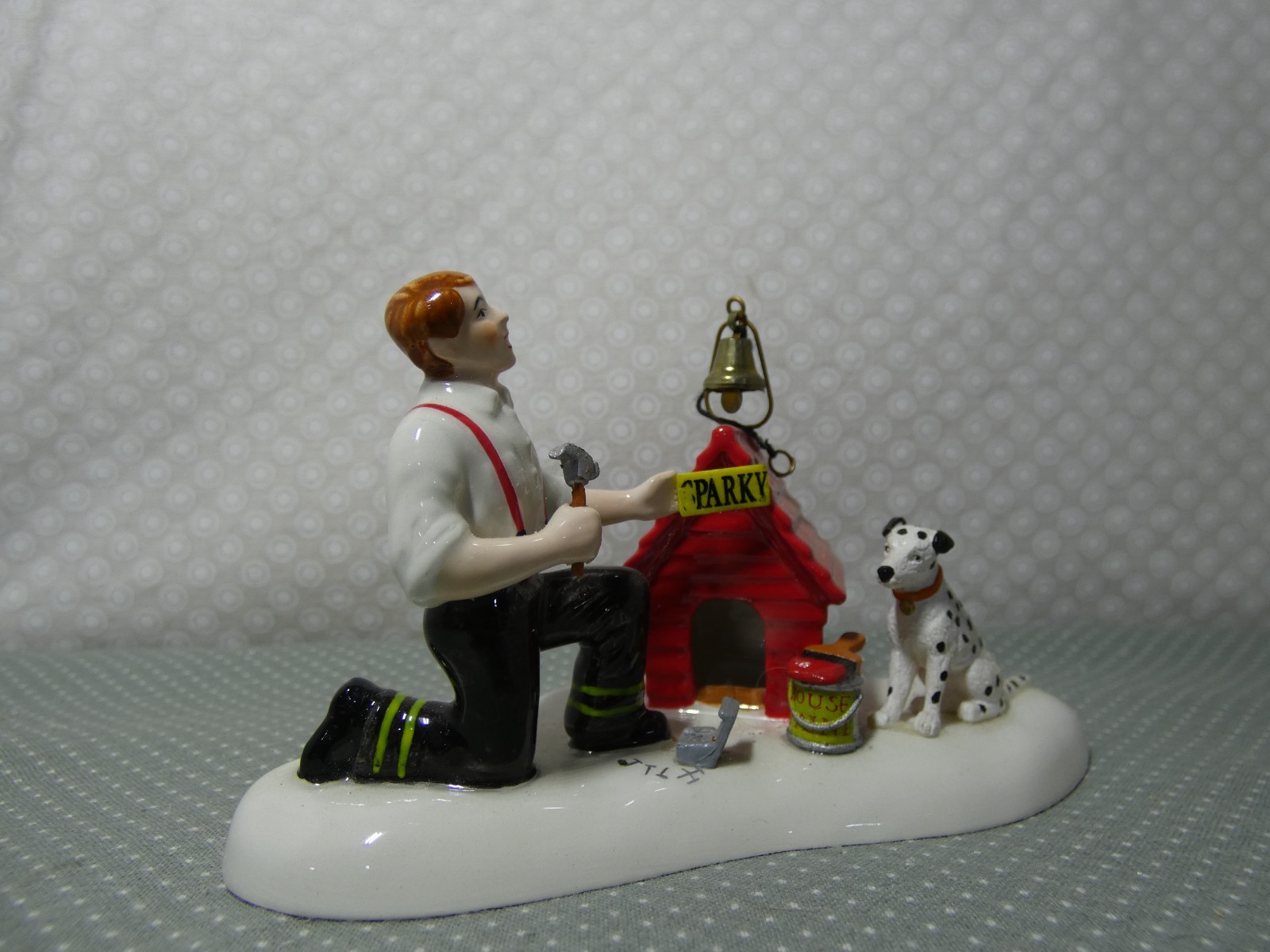 Dept 56 “Sparky’s New Doghouse” #55401 – Original Snow Village