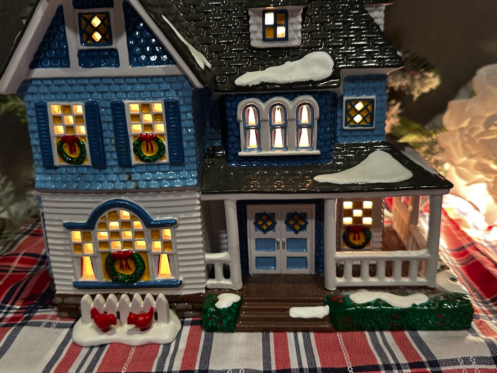 Dept 56 Shingle Victorian House Snow Village Series Christmas House
