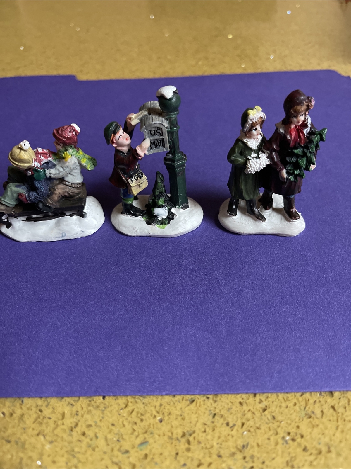 Dept 56 Winter Village 3 Handpainted Porcelain Figurines, Preowned,excellent Con
