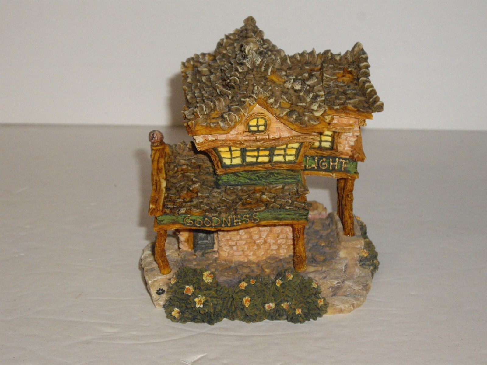 2000 Boyds Town Bearly Built Villages Public Library First Edition box