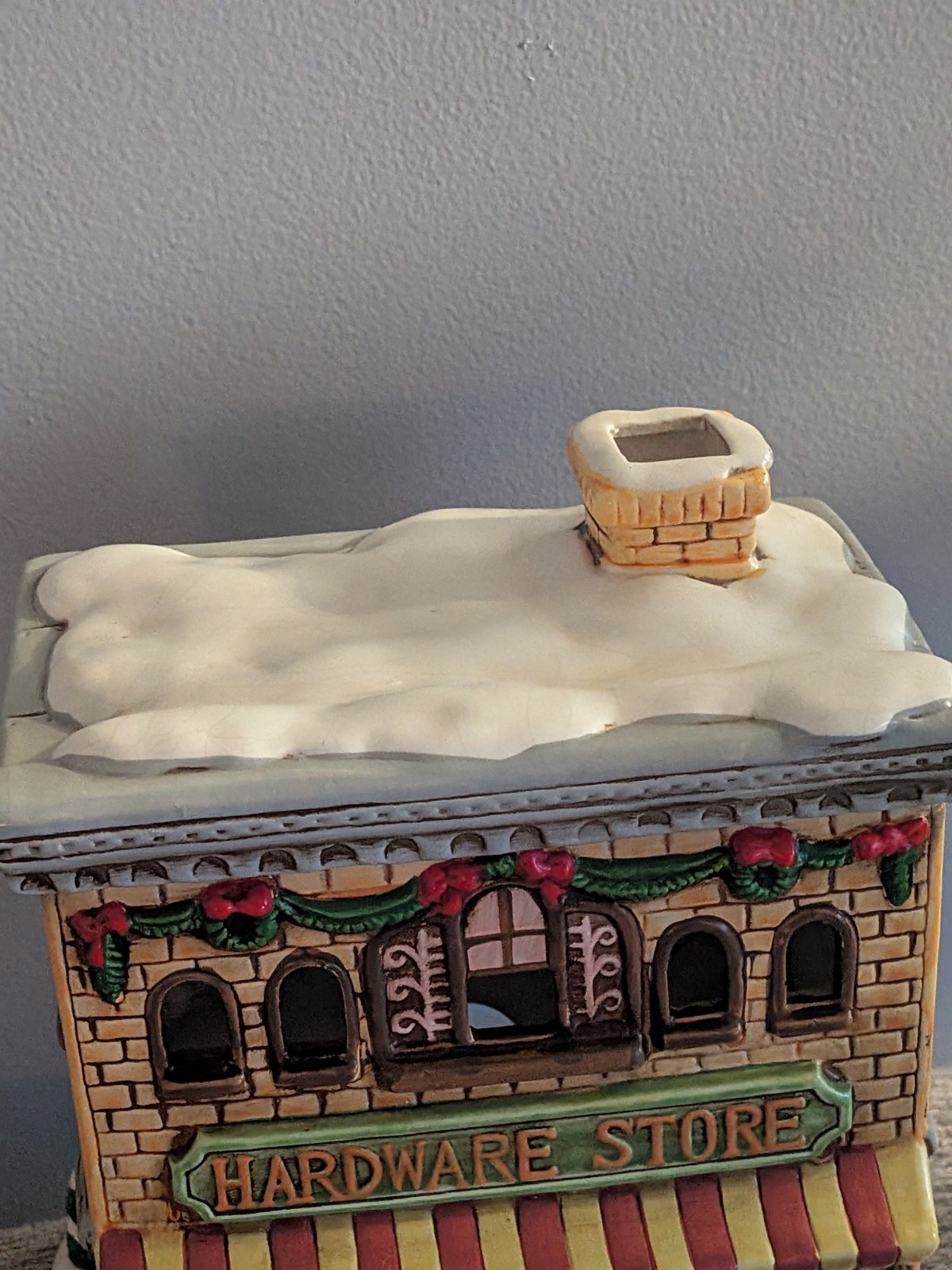 Lefton Colonial Village Hardware Store 1989 Vintage Christmas Building 07340