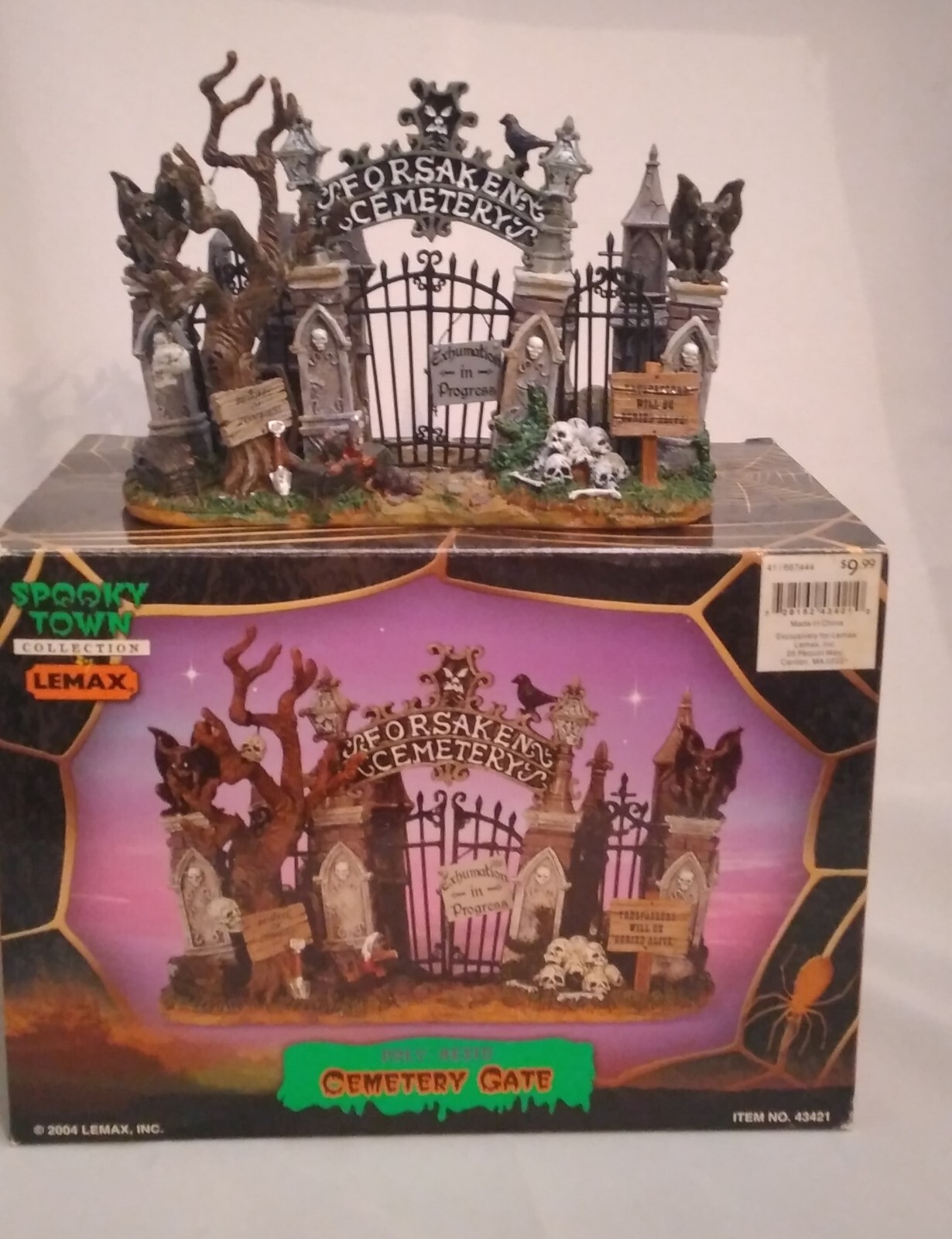2004 Lemax Spooky Town Forsaken Cemetery Gate Halloween Village Tabletop Retired