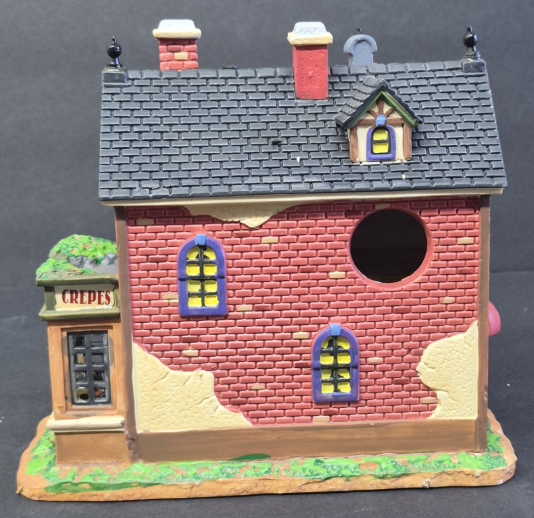 Lemax Churchills Bakery Bistro Lighted Building Holiday Building Retired