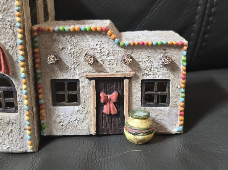 WMG 2005 Adobe Southwestern Lighted Christmas Village House Set Battery Operated