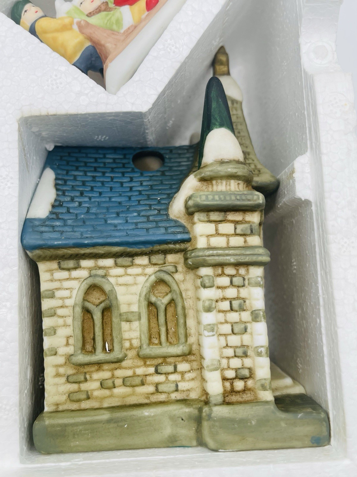 Vintage Hermitage Pottery 13 Piece Votive Porcelain Christmas Village 1997 NIB