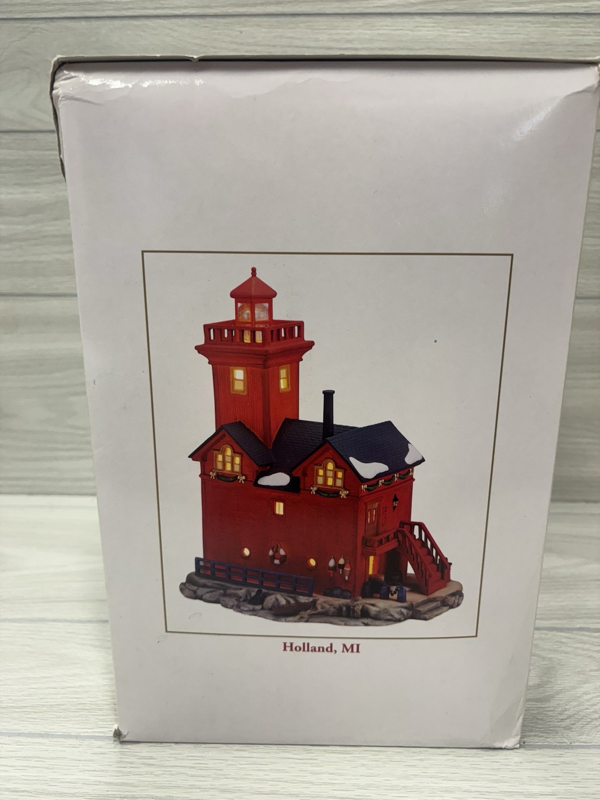 Harborside Village Collection “Holland, MI” Lighted House in Original Box