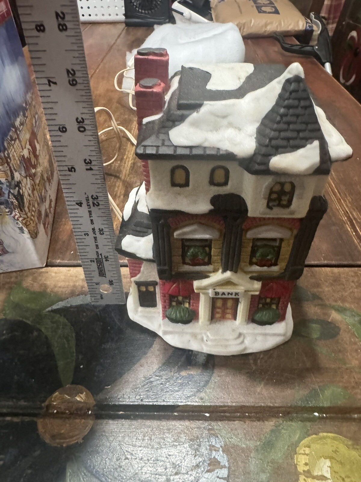 VTG Winter Valley Cottages Villages “Bank” Original Box Christmas Lights Up