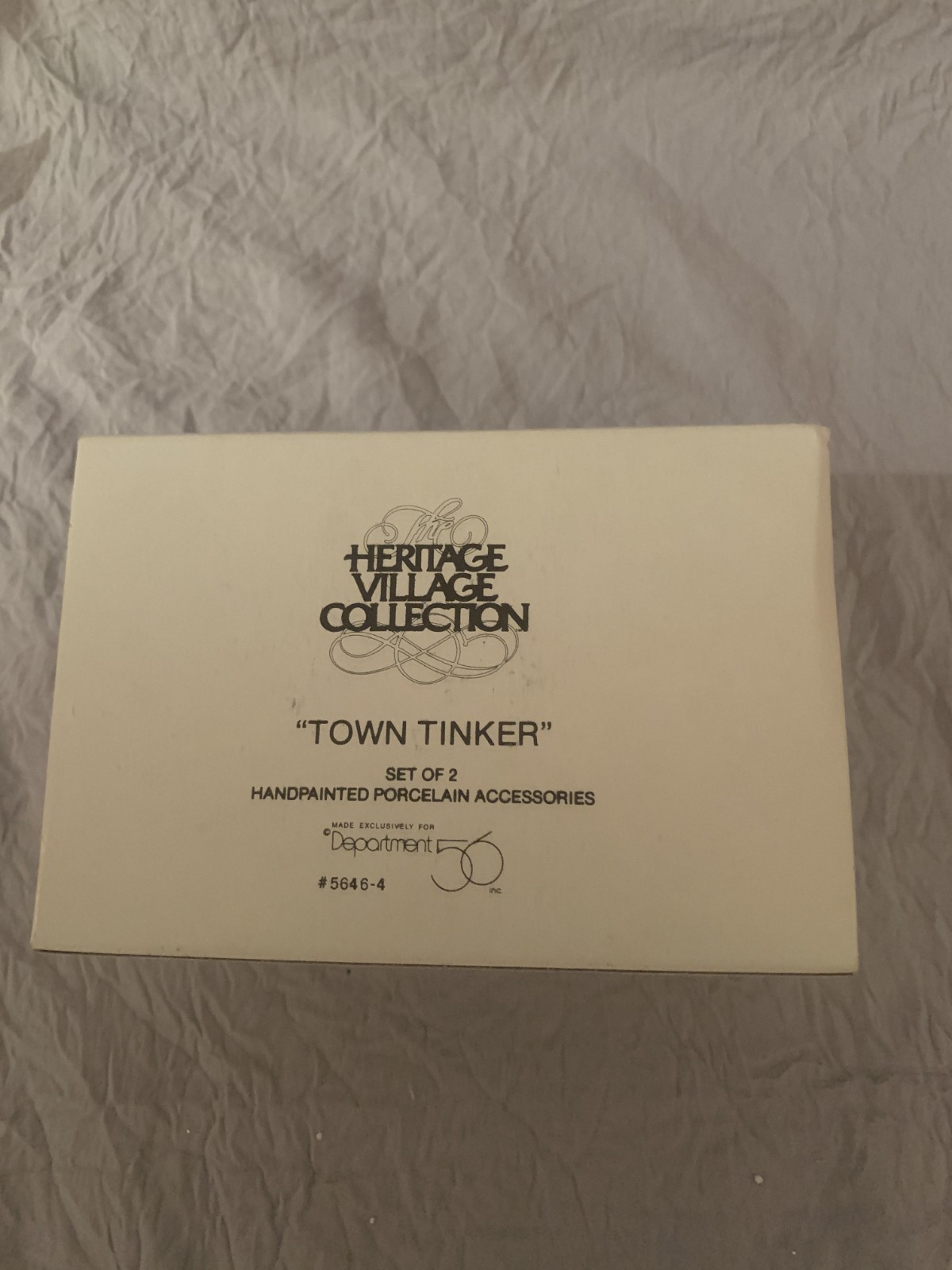 Dept 56 – Heritage Village – TOWN TINKER – Set of 2 (5646-4)