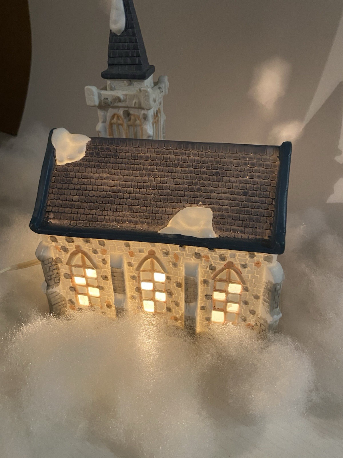 Norma Dickenville Lighting Porcelain Church House 1991
