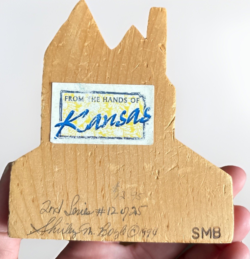 9 Pcs Vintage 1995 “Hands Of Kansas” Hand Carved/painted Houses Signed