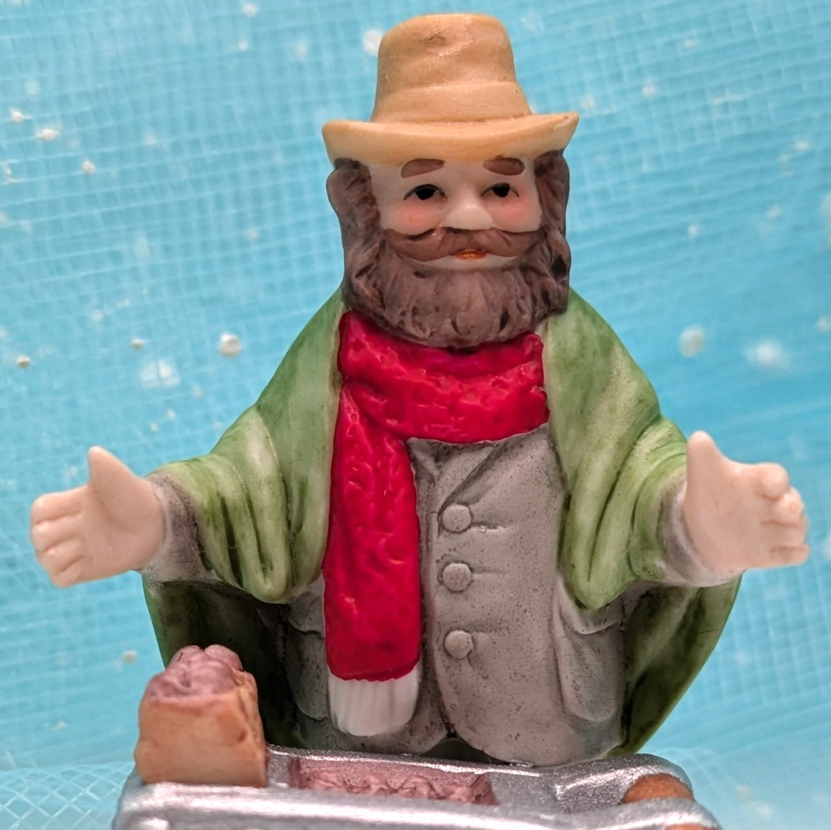 Lefton Chestnut Roaster Colonial Village A Christmas Tradition NO BOX INV147