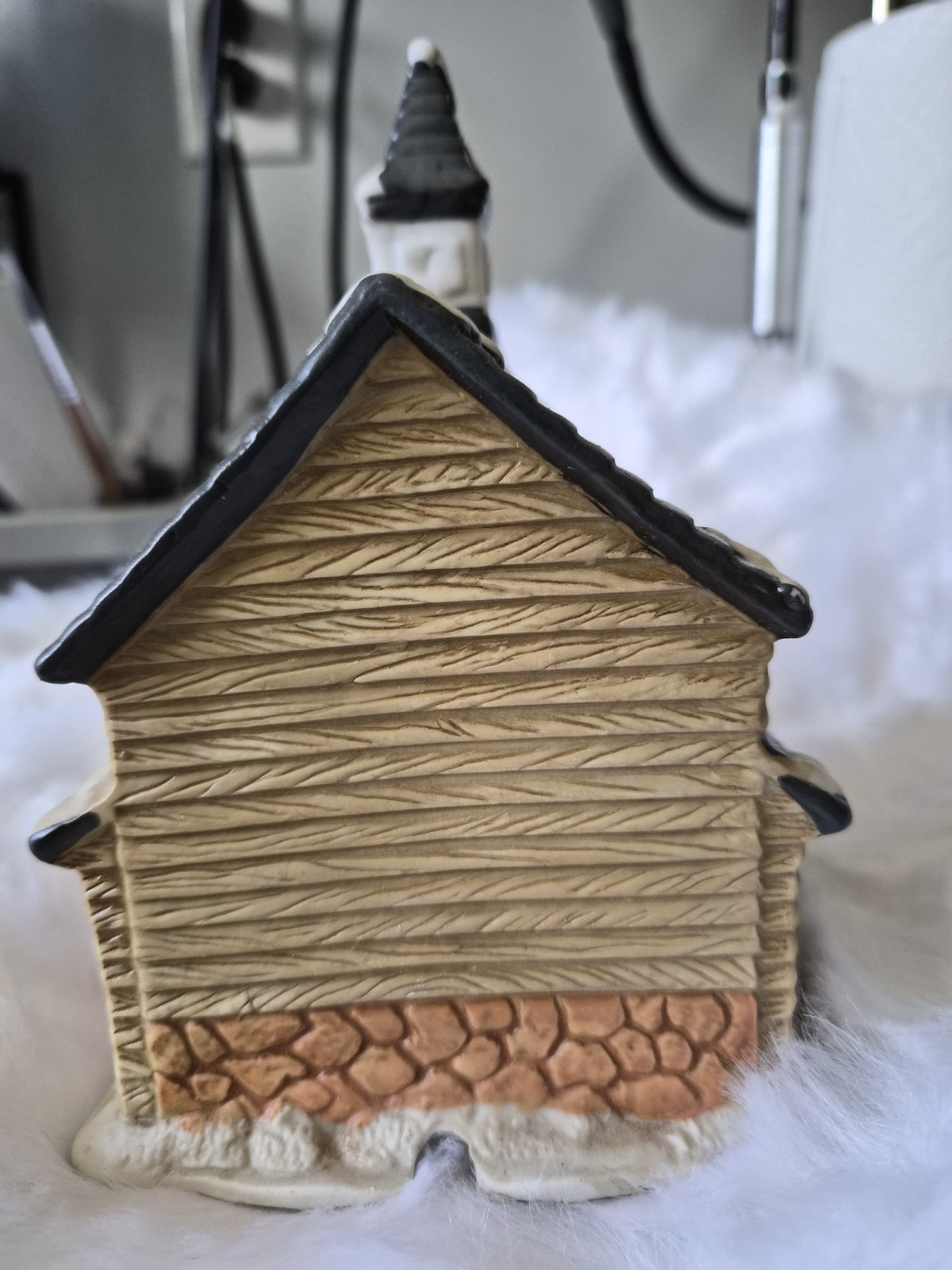 1990 Christmas Valley Porcelain Country Church Building