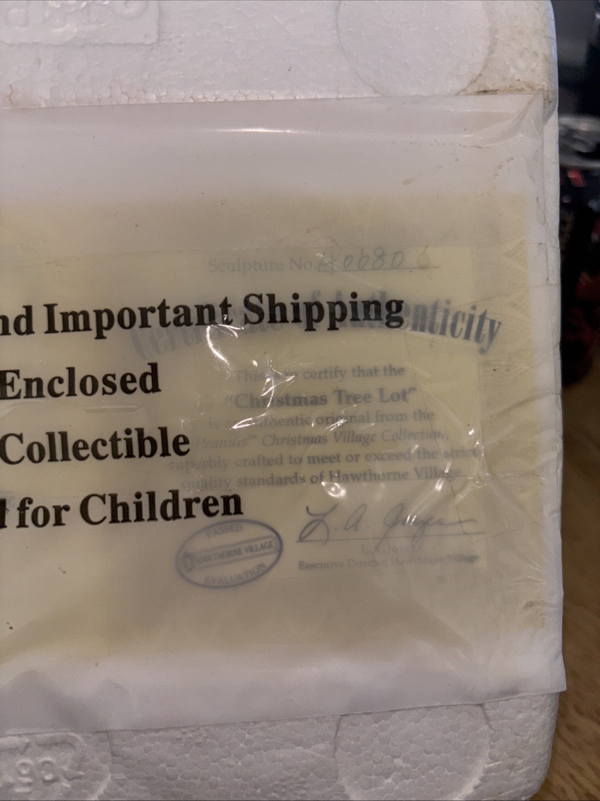 Hawthorne Village Christmas Tree Lot Bradford Exchange Peanuts w/COA & Lucy