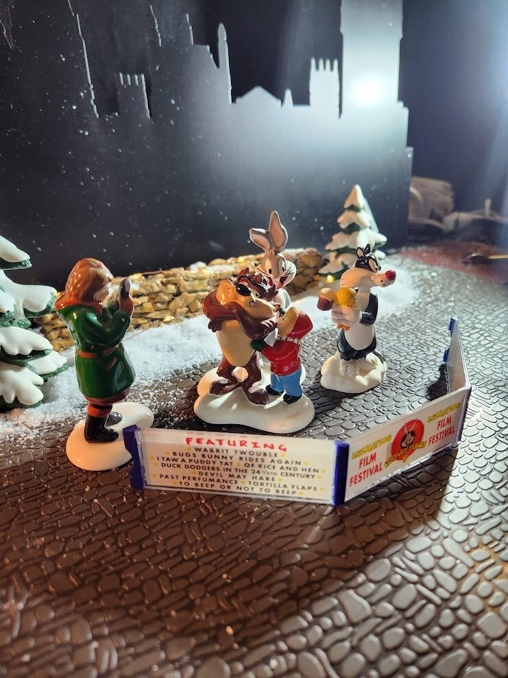 Dept 56 Snow Village-The looney tunes animation film festival