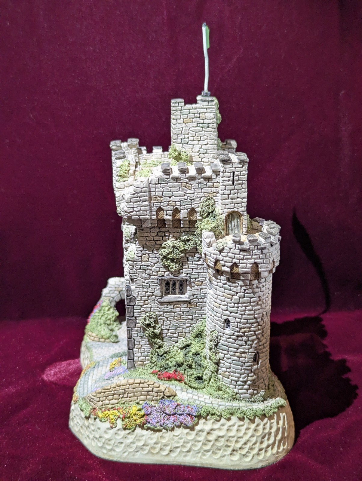 DAVID WINTER 1992 O’Donovan’s CASTLE – The IRISH Collection Home Decor Miniature