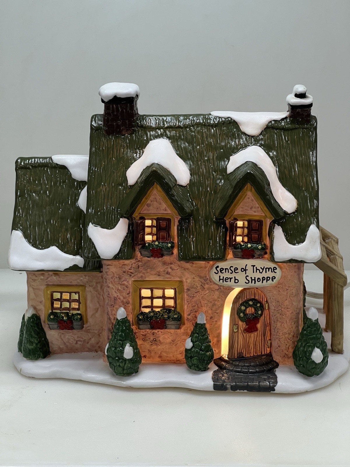 Santa’s Workbench Sense Of Thyme Herb Shop Illuminated 564-1113 Excellent !