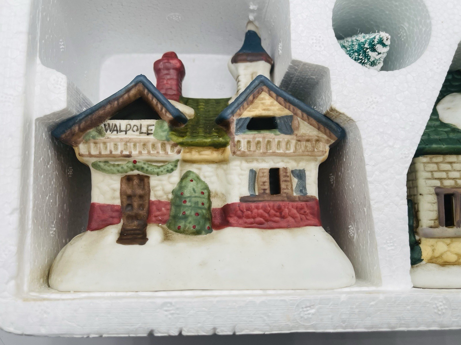 Vintage Hermitage Pottery 13 Piece Votive Porcelain Christmas Village 1997 NIB
