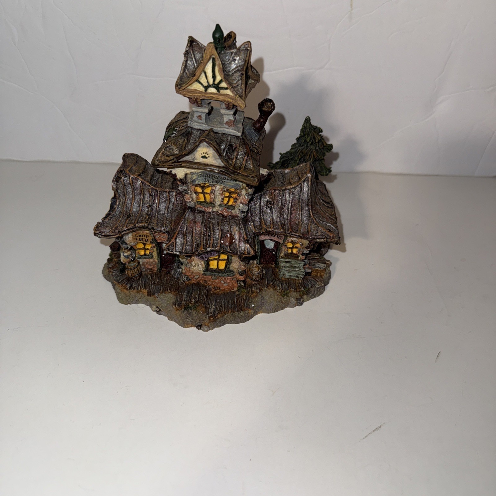 Boyds Town Village BOYDS TOWN DEPOT Station Pre-Owned