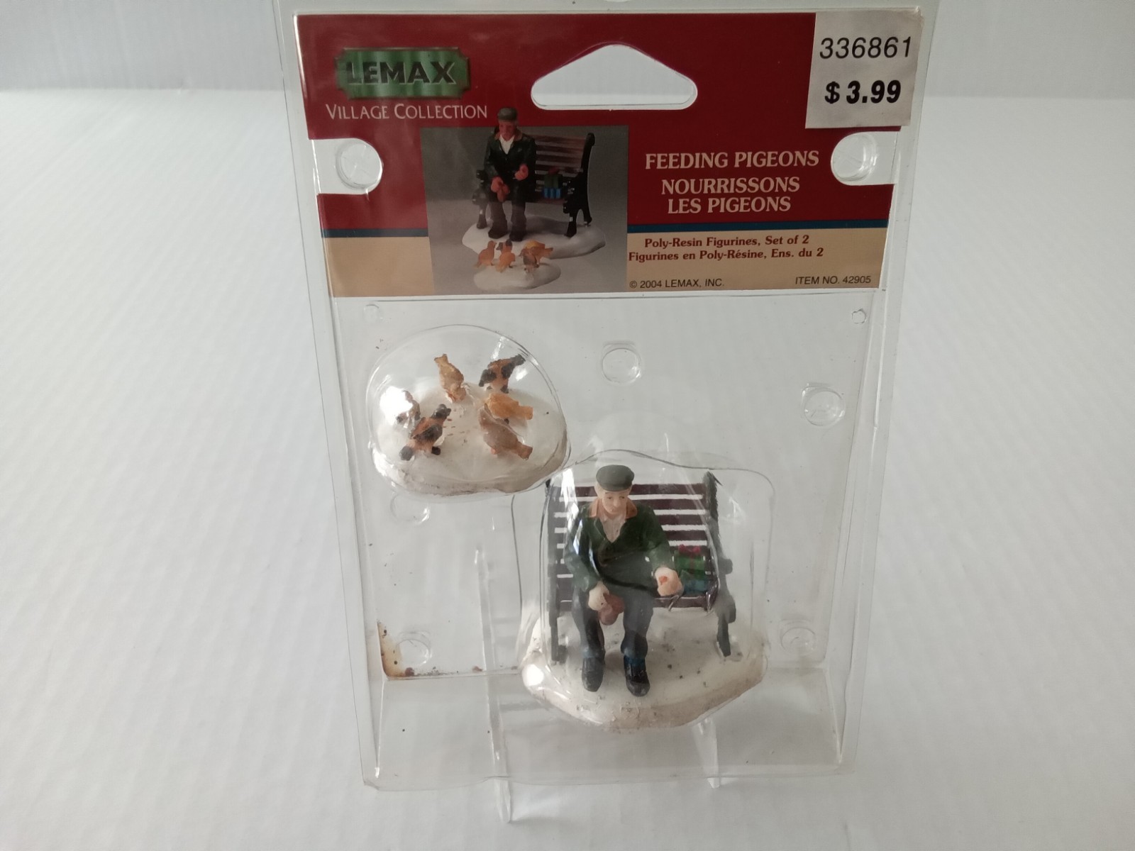 LEMAX Feeding Pigeons 42905 2 Piece Figure Set Vintage 2004 Retired New in Pkg