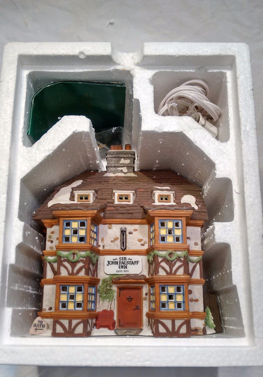 Dept 56 Dickens Dickens’ Village Series Sir John Falstaff Inn 4th Edition 1995