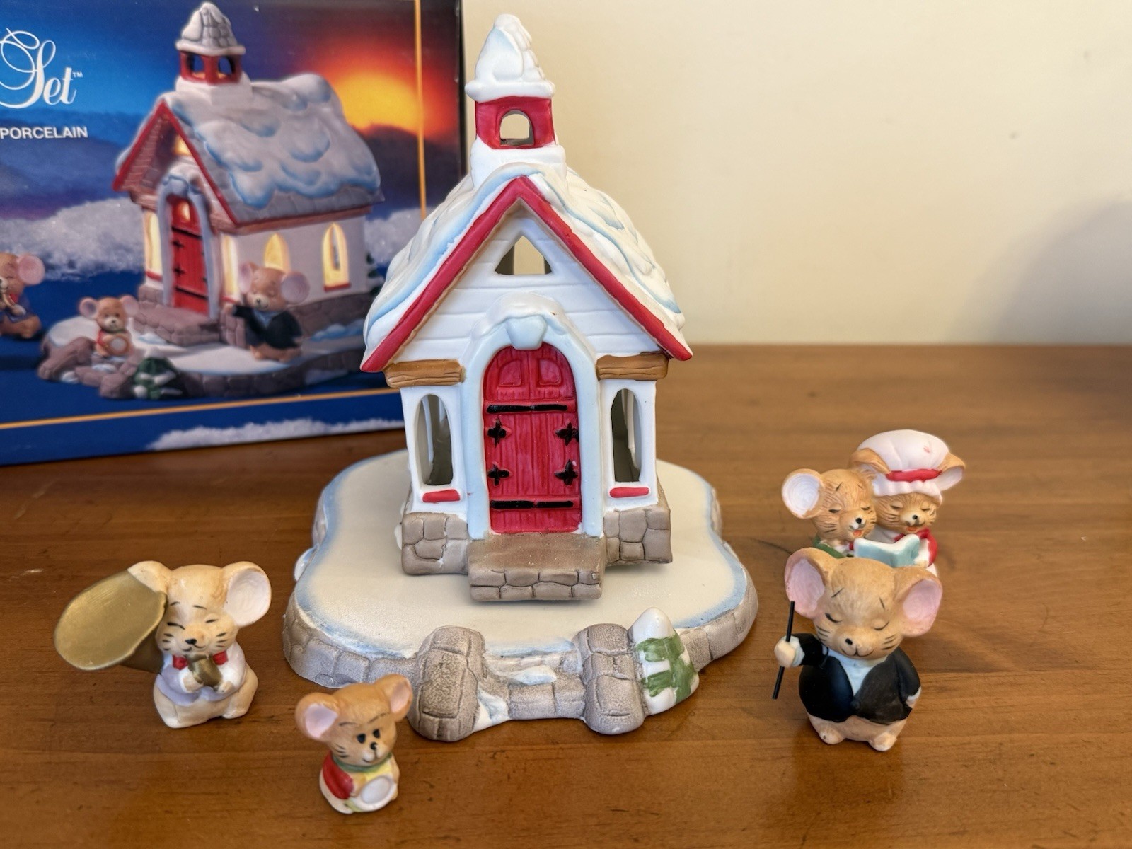 VTG 6 PC Mouse Carolers Christmas Set Jasco Hand Painted Porcelain Tea Light NIB