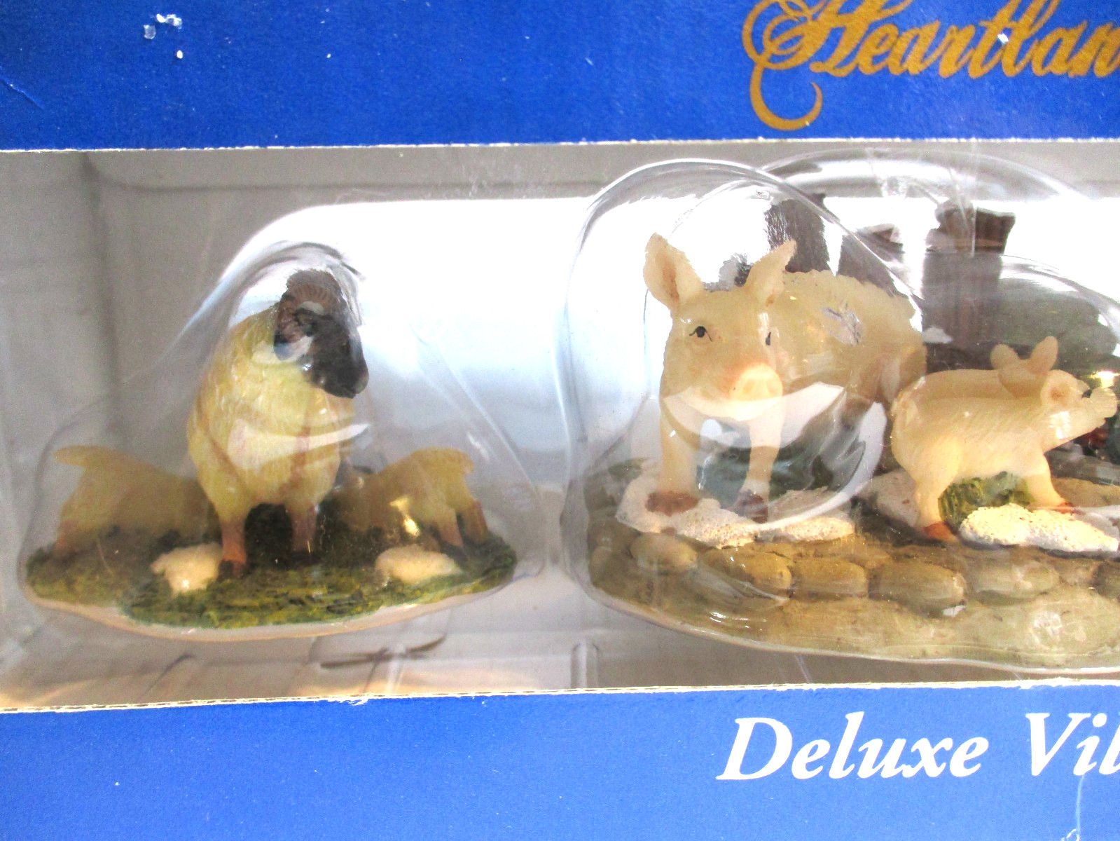 Boxed Heartland Valley Village Farm Animal Accessories Sheep Pigs Girl