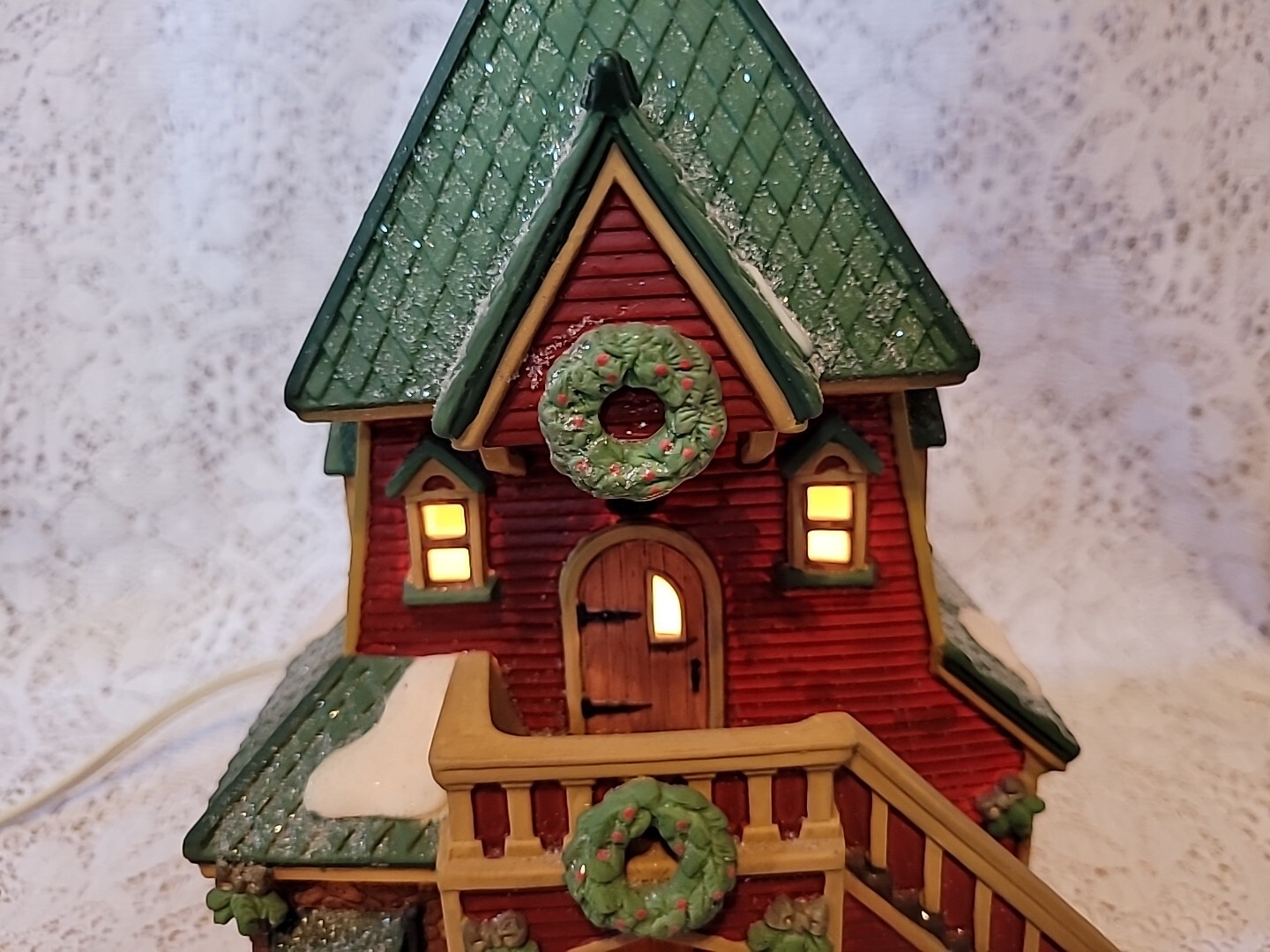 Department 56 North Pole Series Santa’s Rooming House 56386
