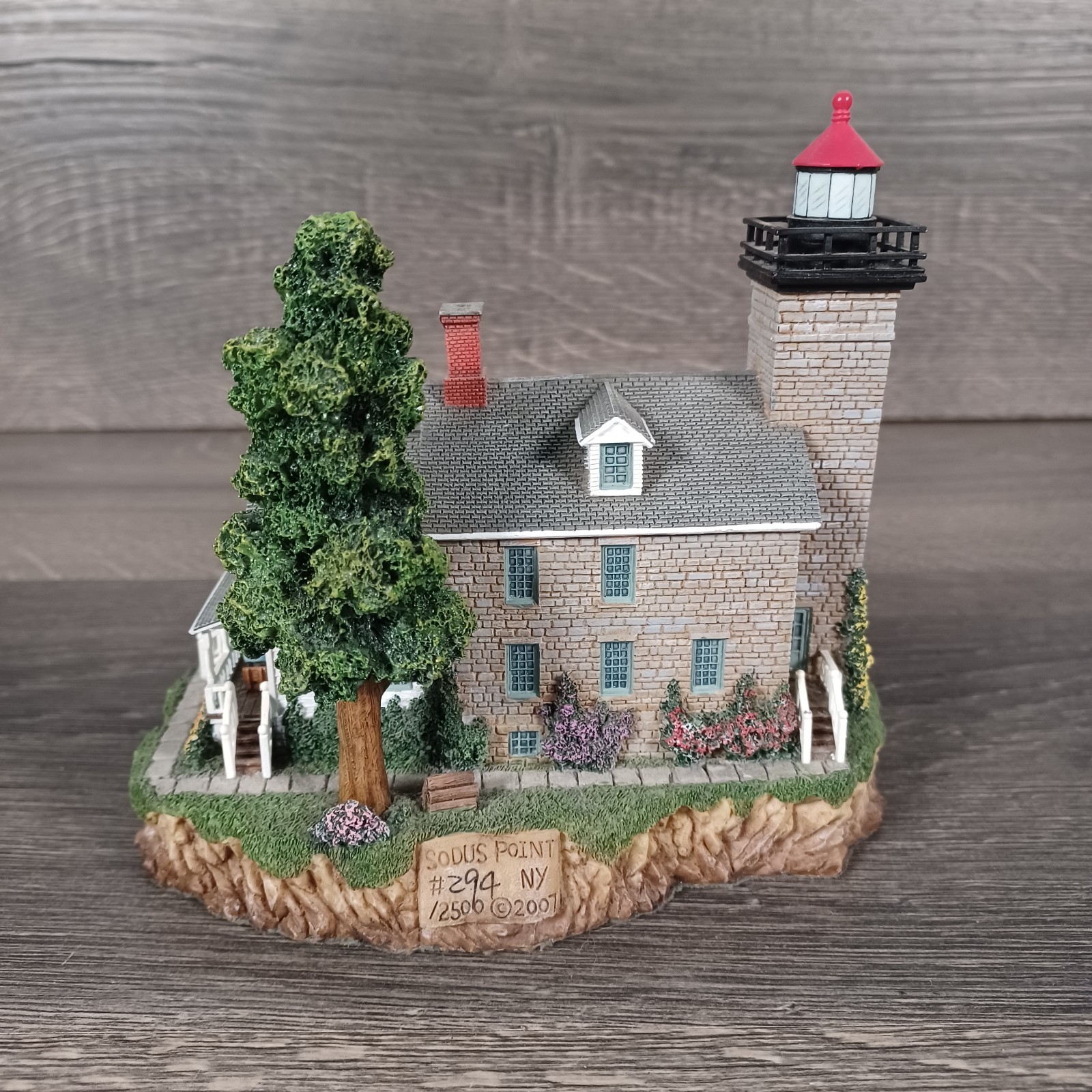 Harbour Lights Sodus Point New York Lighthouse Village House Resin 2007
