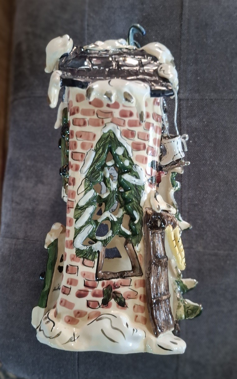 Blue Sky Clayworks Heather Goldminc 2001 Four Seasons Winter house with base.