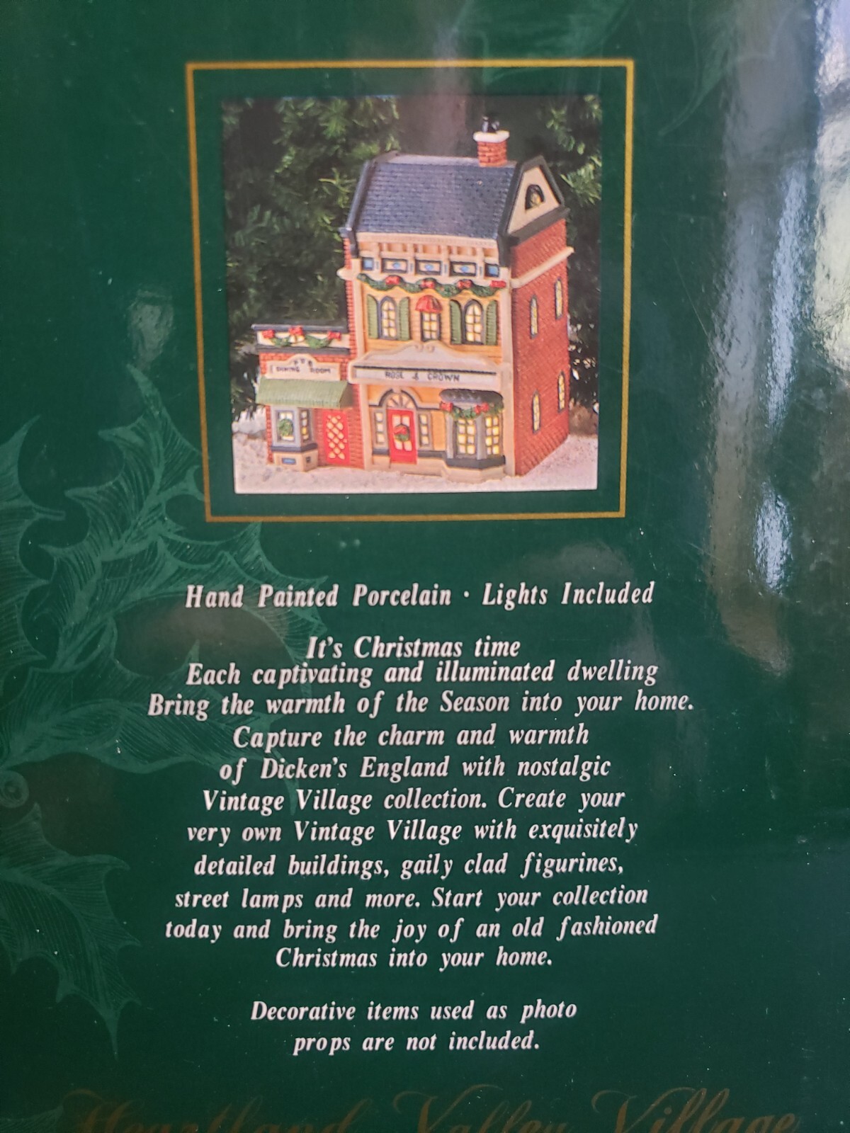 Heartland Valley Village Dickens Keepsakes Christmas Village Pub and Shop Store
