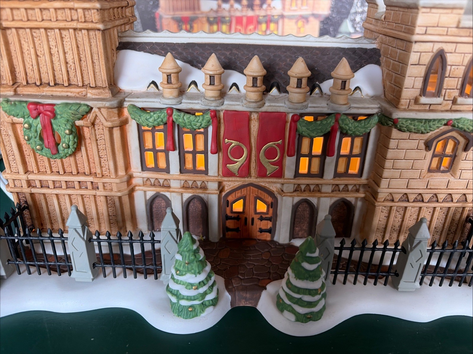 Department 56 Dickens Village Big Ben Porcelain Hand Painted Christmas Village