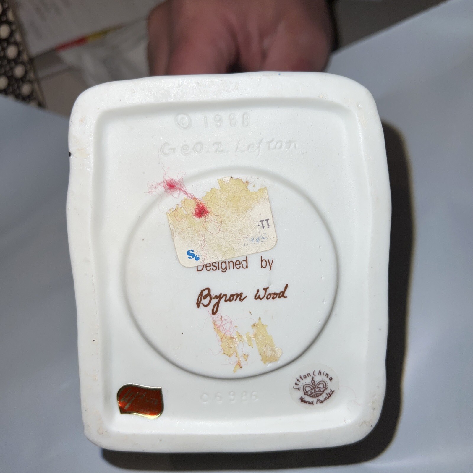 Lefton Byron Wood 1988 Hand-Painted Tea Light Colonial Village Church #06986
