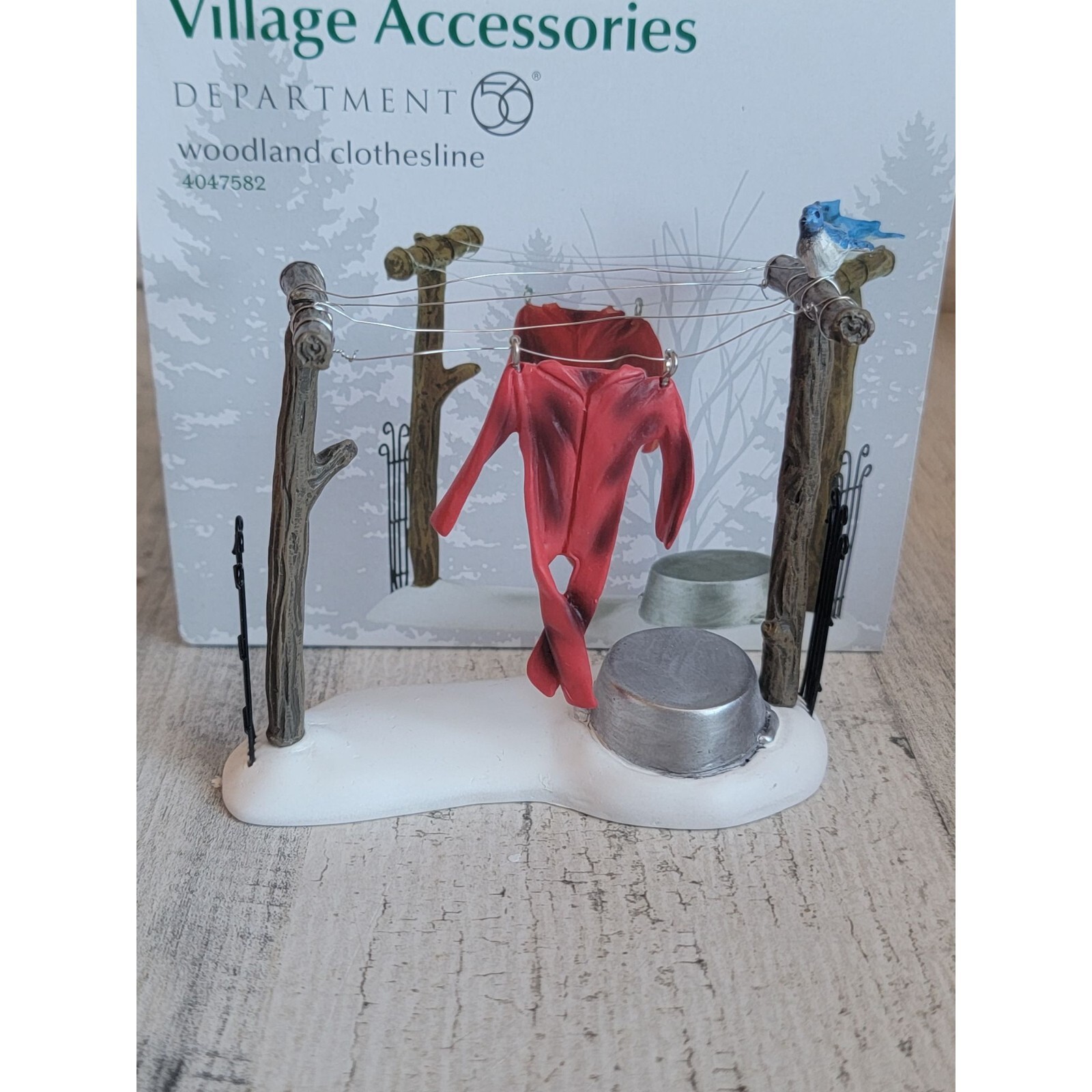 Dept 56 4047582 Woodland clothesline Village accessory Xmas