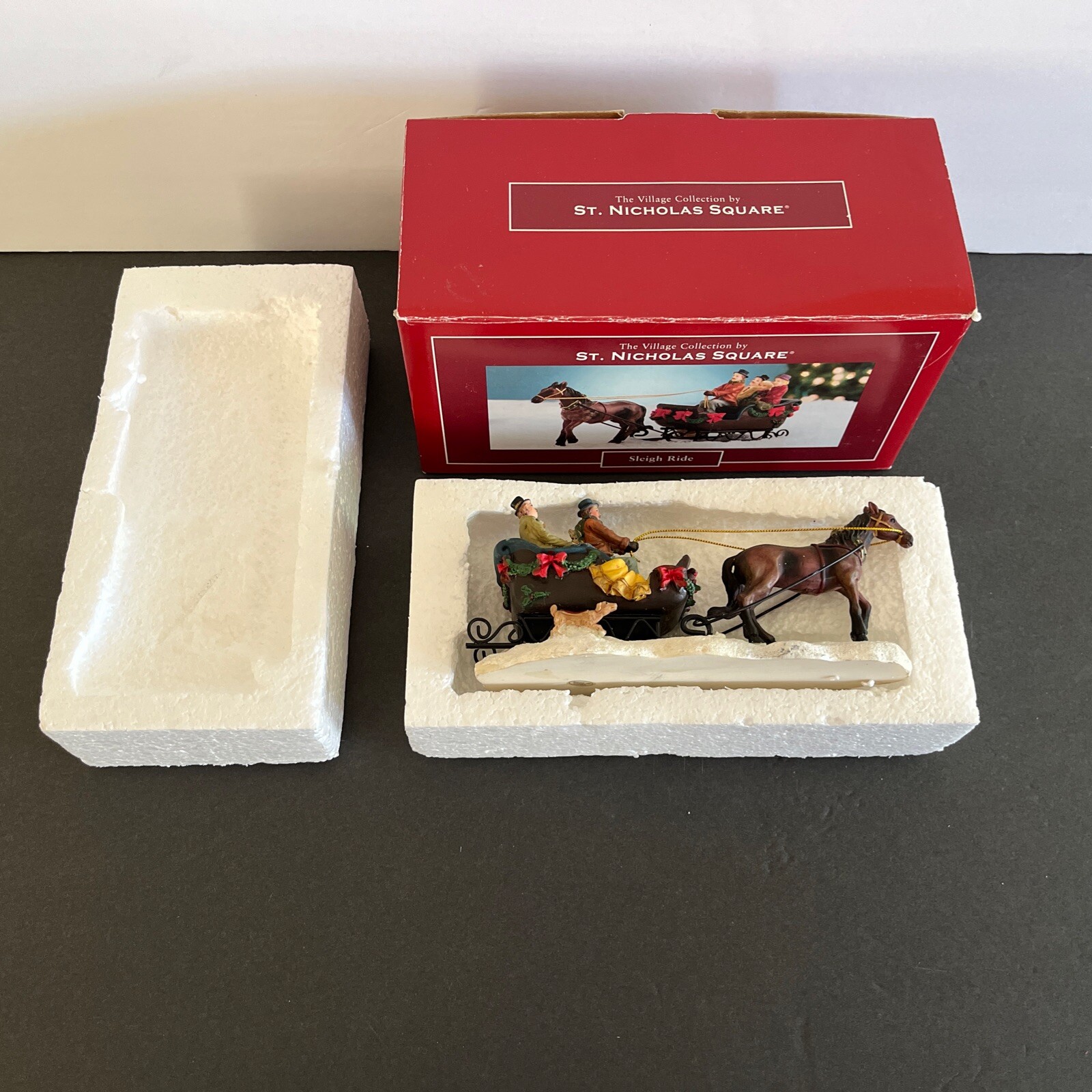St Nicholas Square Village Collection SLEIGH RIDE The Village Collection