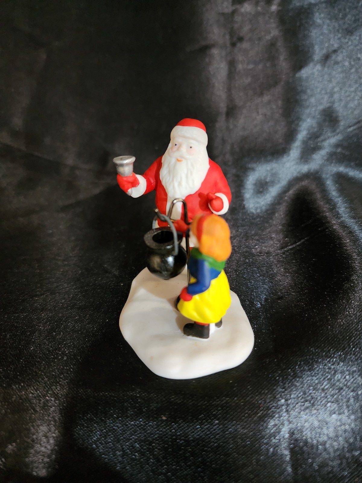 Dept 56 Heritage Village Collection “‘TIS THE SEASON” #5539-5