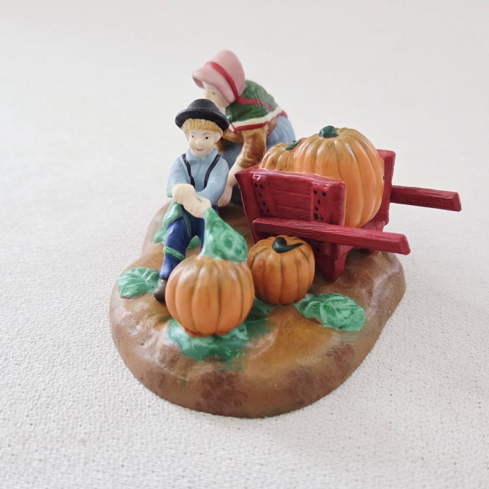 Department 56 New England Village Series #56639 “It’s Almost Thanksgiving”