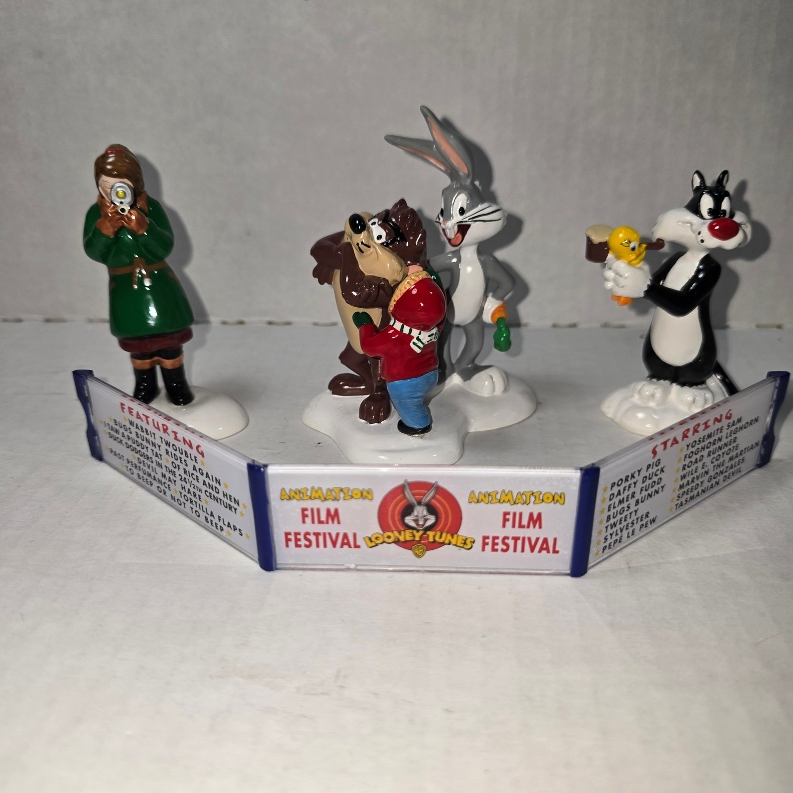 Department 56 Looney Tunes ANIMATION FILM FESTIVAL Set of 4 New in Box