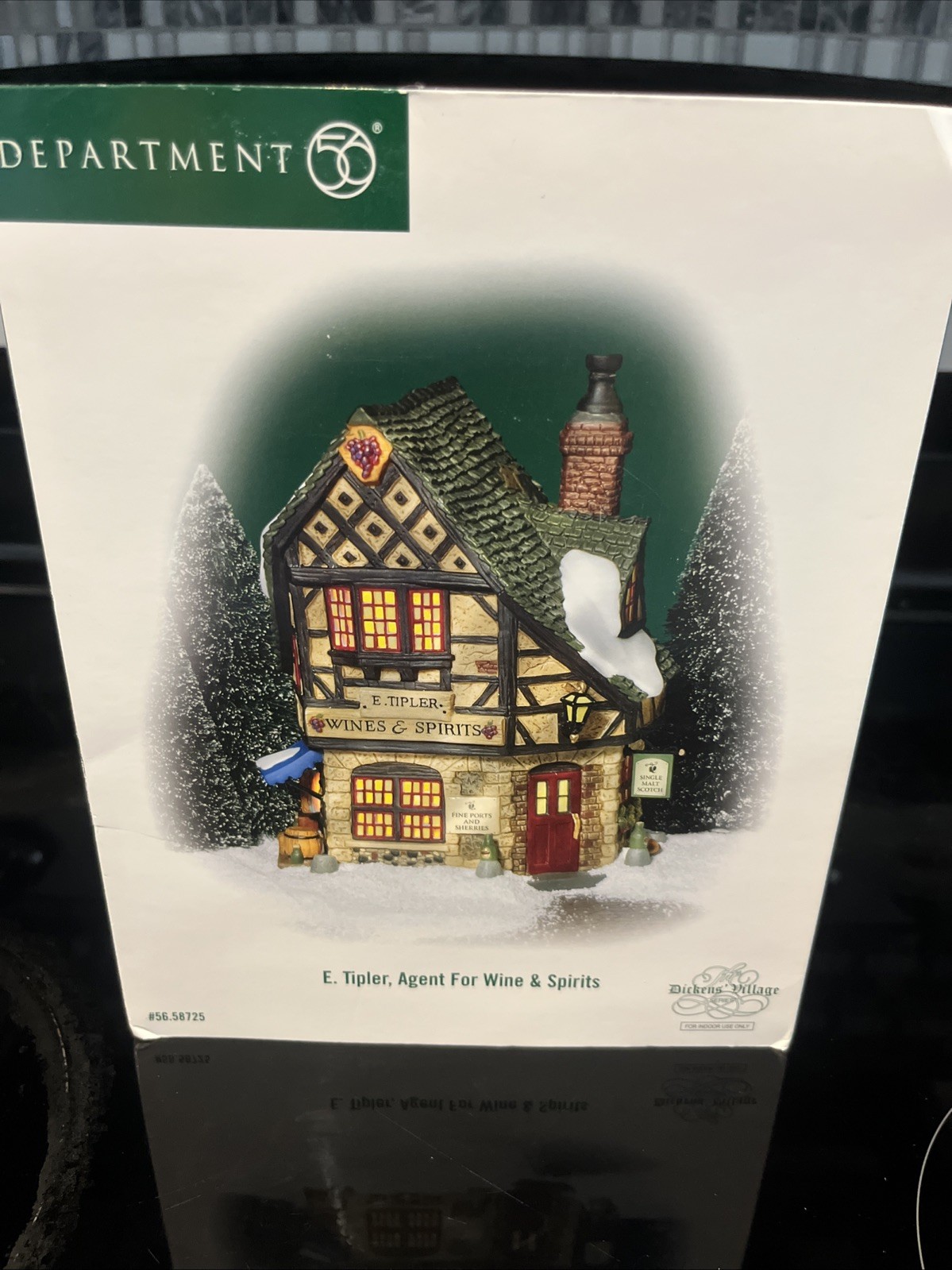 Department 56 Dickens’ Village E Tipler Agent Wine Spirits Building #56.58725