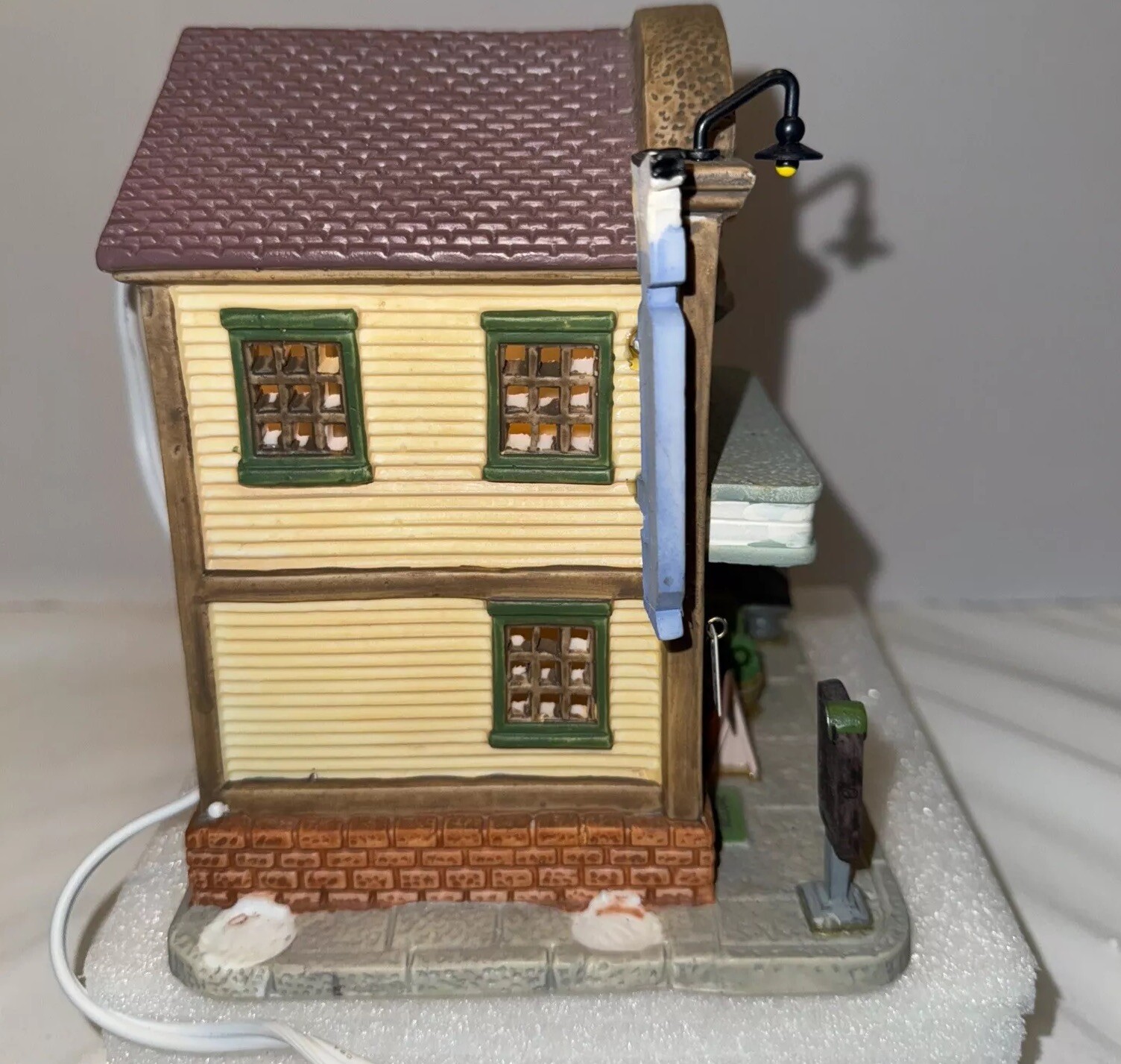 LEMAX 75517 CLIFTON’S BUTCHER SHOP COVENTRY COVE LIGHTED BUILDING